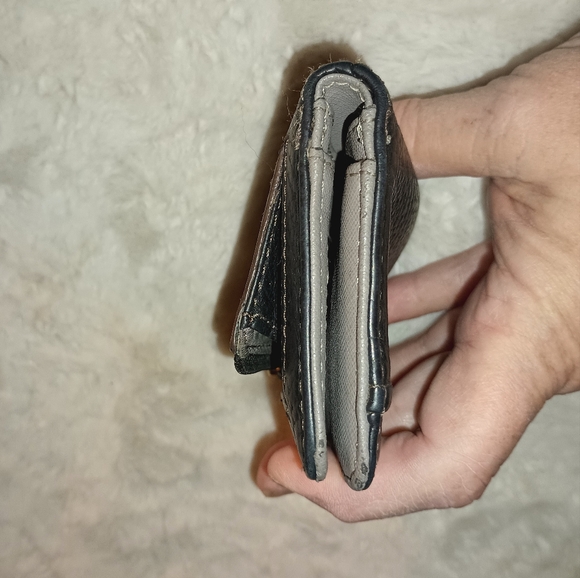 Fossil Black Leather Bi-Fold Wallet (Vintage 1984) - Picture 6 of 8